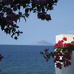 Di Daniela Saltalamacchia * Acquacalda