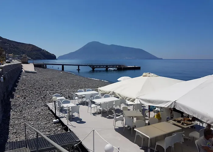 Di Daniela Saltalamacchia